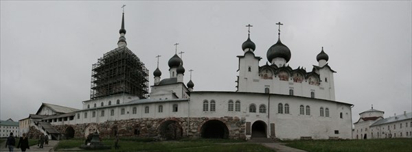 Внутри Соловецкого кремля